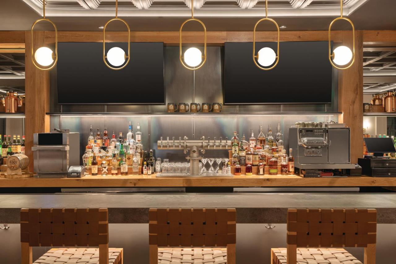 The Eddy Taproom & Hotel Golden Exterior foto